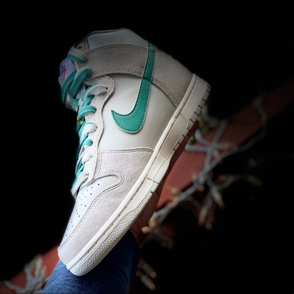 nike dunk first use green